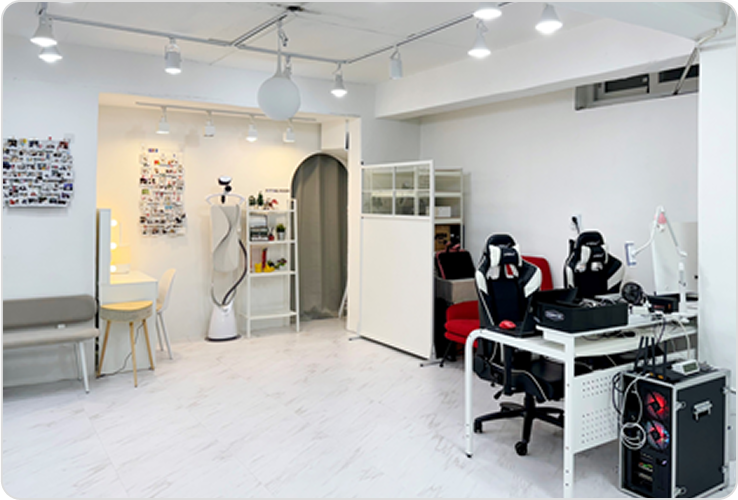 studio_img
