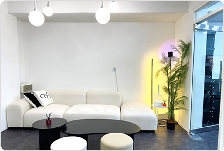 studio_img